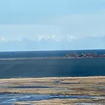Holiday home House Of Freedom With Sea View Sauna And Jacuzzi *