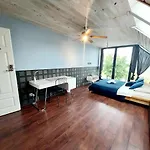 بيت للعطل House Of Freedom With Sea View Sauna And Jacuzzi *