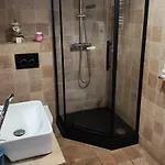 بيت للعطل House Of Freedom With Sea View Sauna And Jacuzzi *