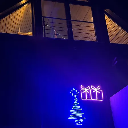 Сasa de vacaciones House Of Freedom With Sea View Sauna And Jacuzzi Oslonino