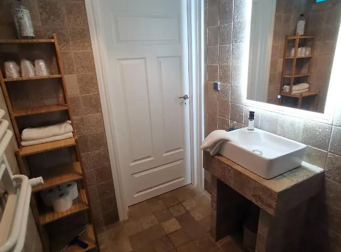 Dom wakacyjny House Of Freedom With Sea View Sauna And Jacuzzi *