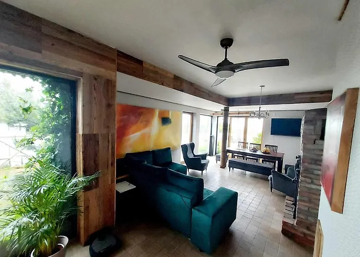 Semesterbostad House Of Freedom With Sea View Sauna And Jacuzzi *