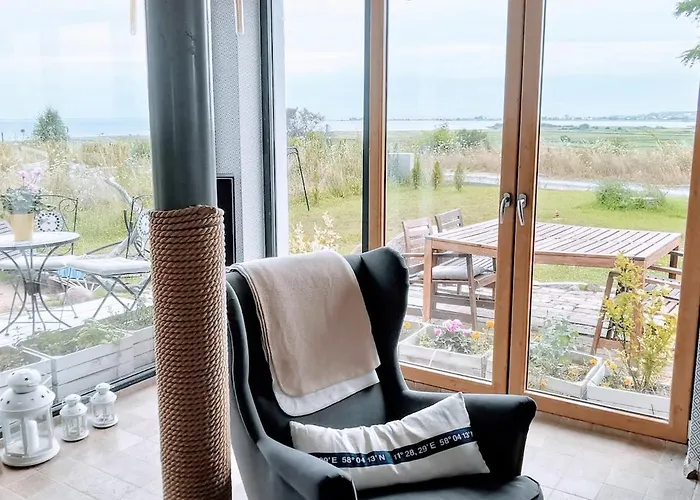 House Of Freedom With Sea View Sauna And Jacuzzi Oslonino